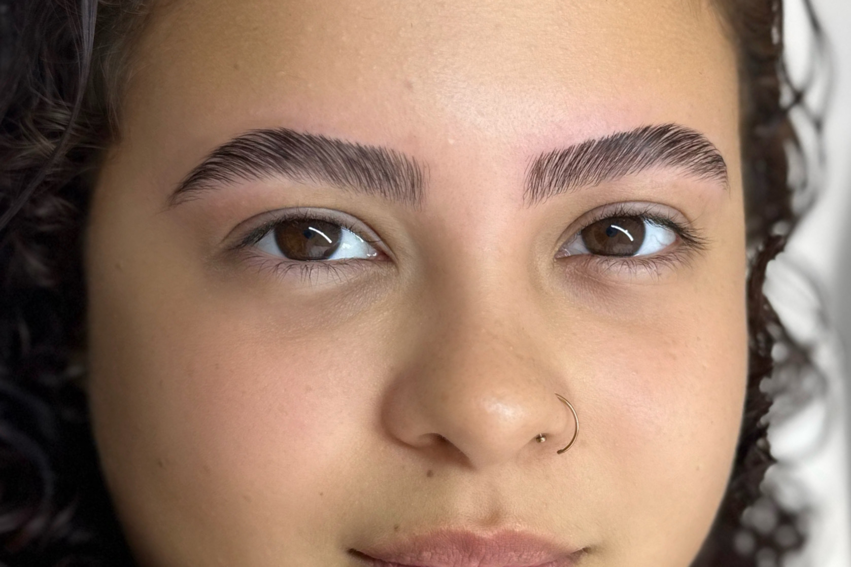 Depois — Brow Lamination